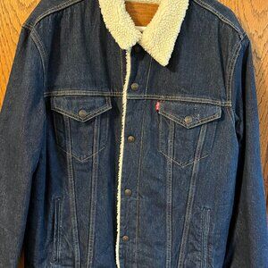 Vintage Fit Levi's Sherpa Lined Denim Trucker Jacket